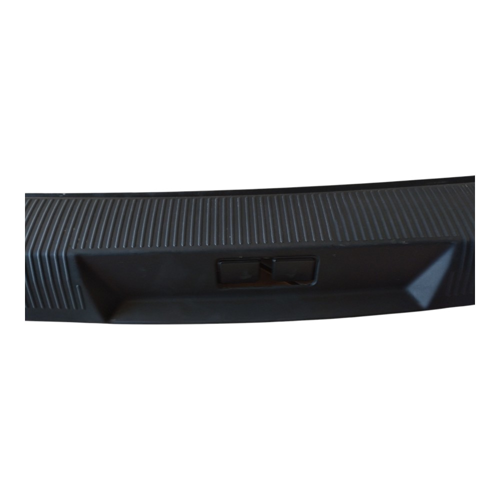 Soleira Interna Porta-malas Citroen C4 Lounge Pallas. Preto 8
