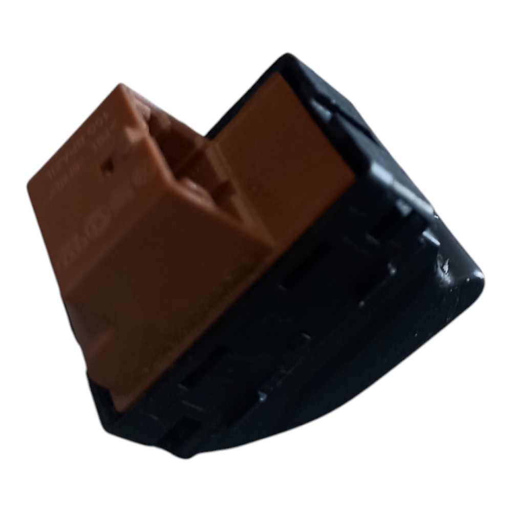 Botão Elétrico Comando Traseiro Direito Vw Fox 2010 A 2014. Preto 4
