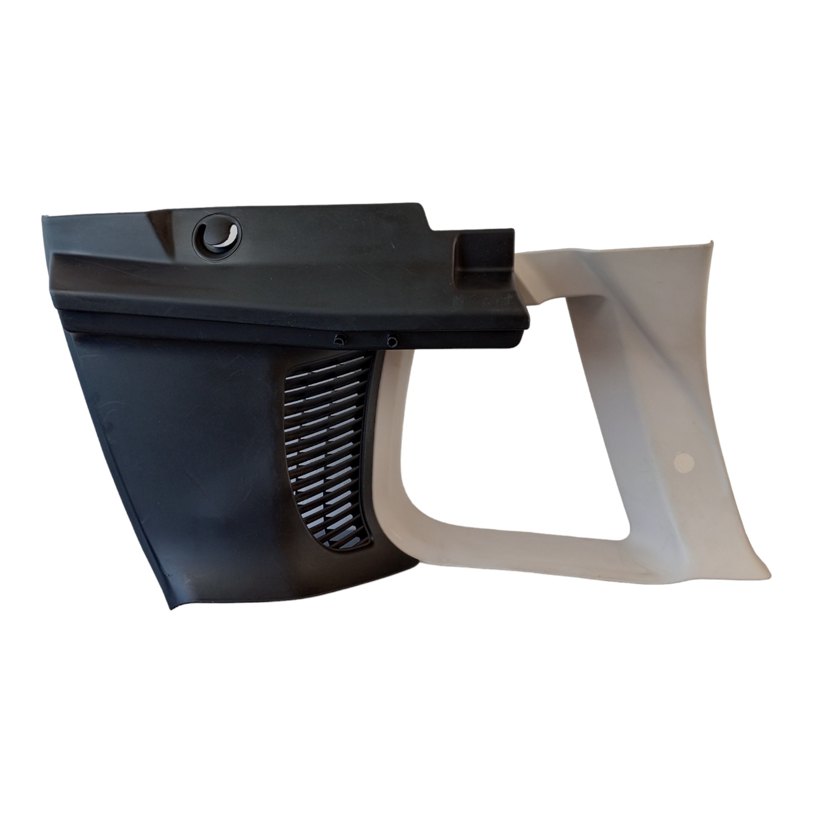 Moldura Bagagito Traseira Direita Citroen C3 Aircross. 5
