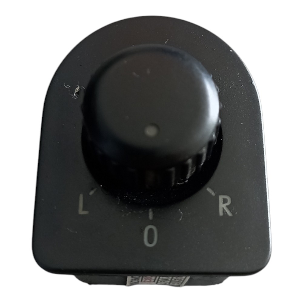 Botão Retrovisor Elétrico Regulagem Vw Fox 2009 A 2014. 1
