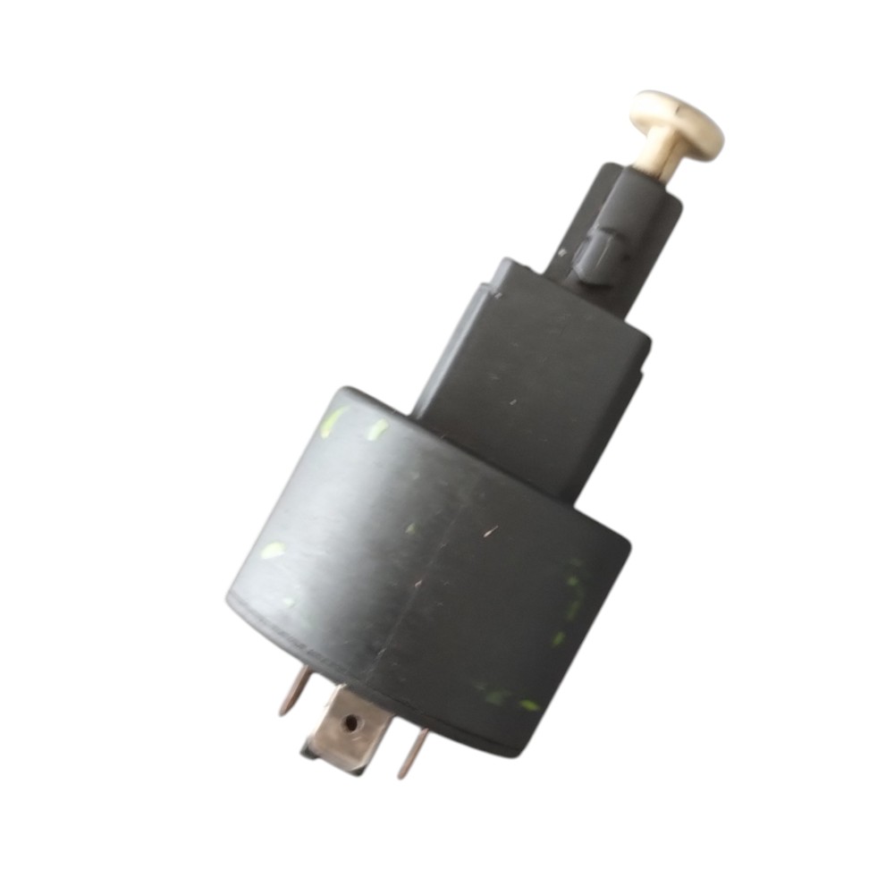Interruptor Pedal Luz Freio Chevrolet Astra Celta Corsa 1.0.