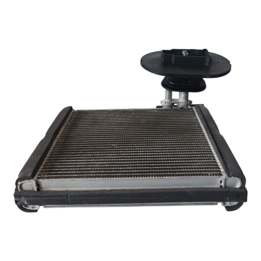 Evaporador Do Ar Condicionado Nissan Vaersa 1.6 2013 À 2019. 2