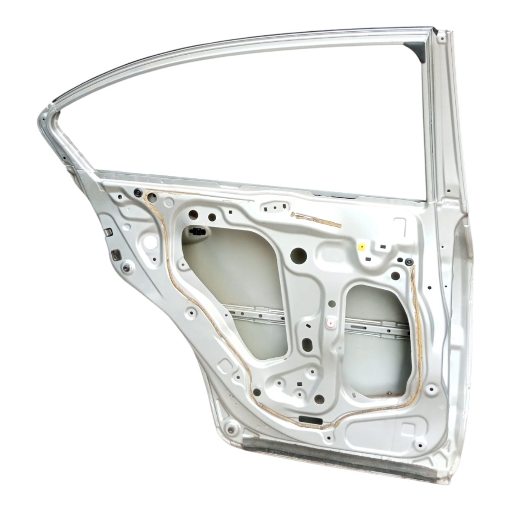 PORTA TRASEIRA ESQUERDA HONDA CIVIC G9 2012 À 2016. 2