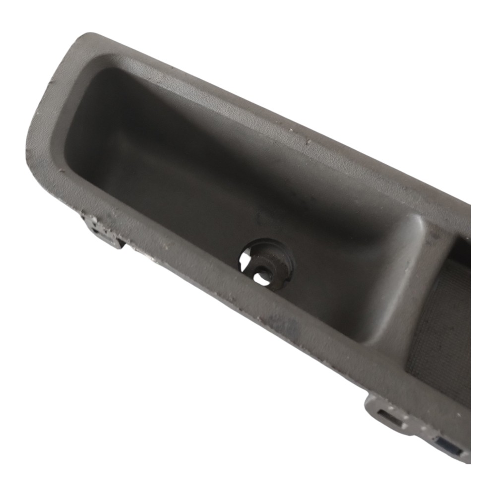 Botão Moldura Dianteira Direita Gm Cobalt 2011 À 2015. 3