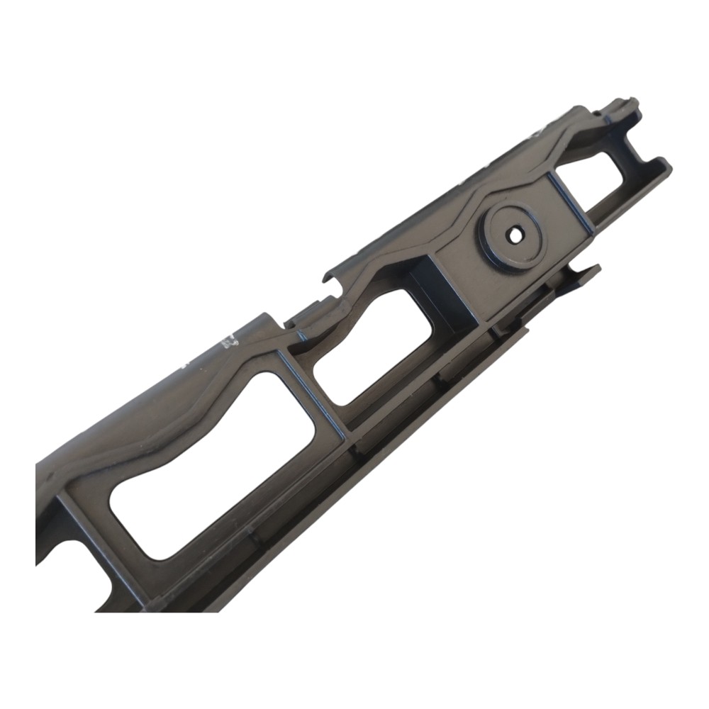 Guia Para-choque Traseiro Direito Vw CrossFox 2010 à 2014. 3
