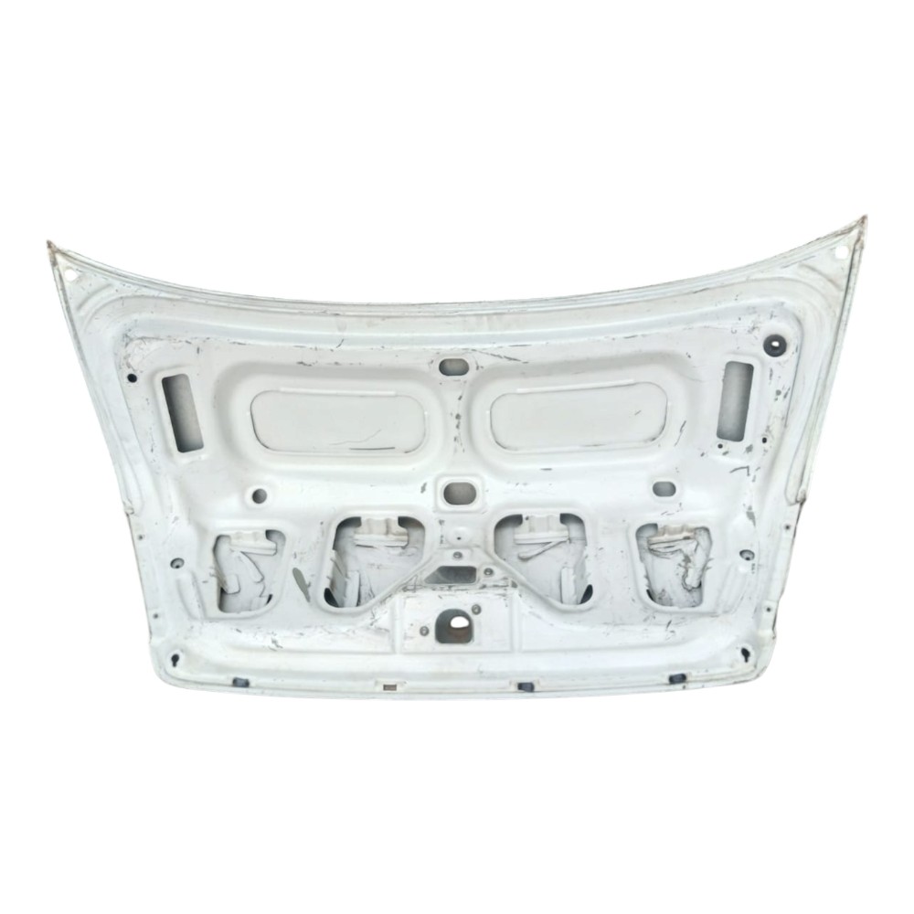 tampa da mala Fiat Siena g3 2005 à 2012. 3