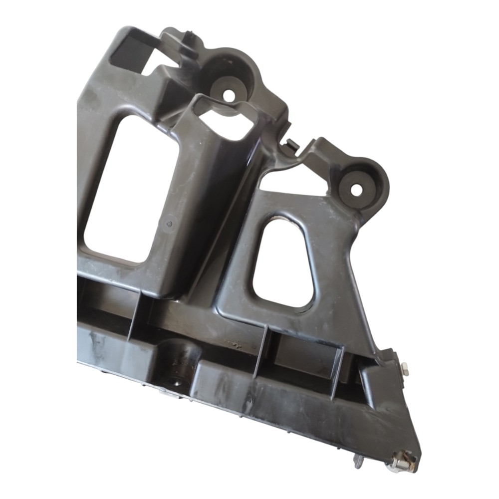 Guia Para-choque Traseiro Esquerdo Citroen C4 Lounge 14/18. 9