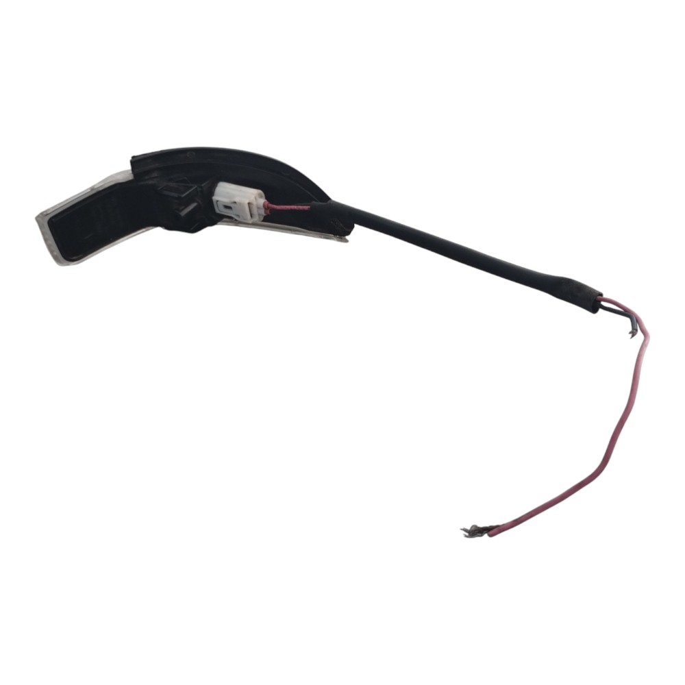 Lâmpada Pisca Do Retrovisor Esq.toyota Etios 2015 Á 2020. 2