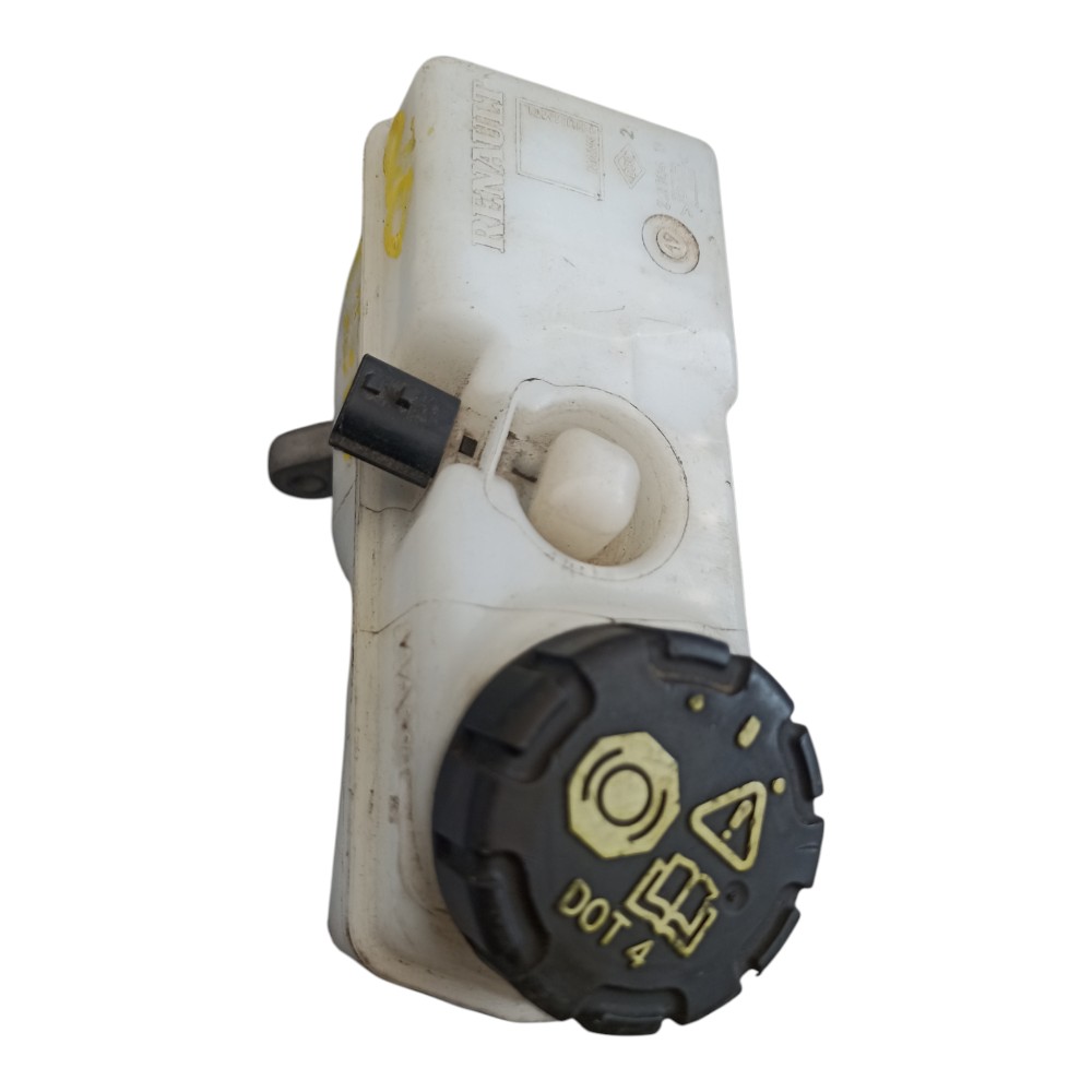 Reserv. C.cilindro Mestre Renault Logan Sandero 1.0 12v.3cc. 4