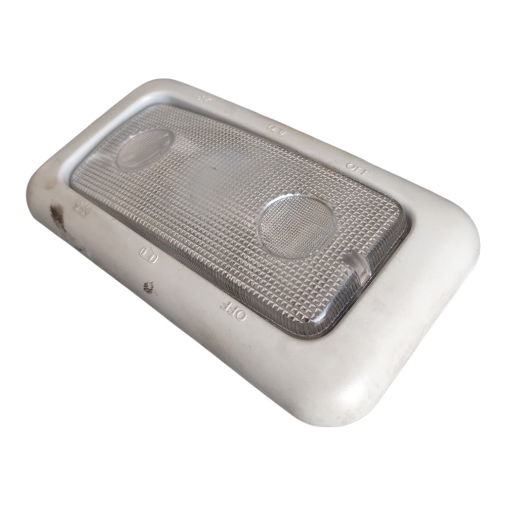Luz De Teto Cortesia Fiat Uno Mille 2004 À 2013. 4