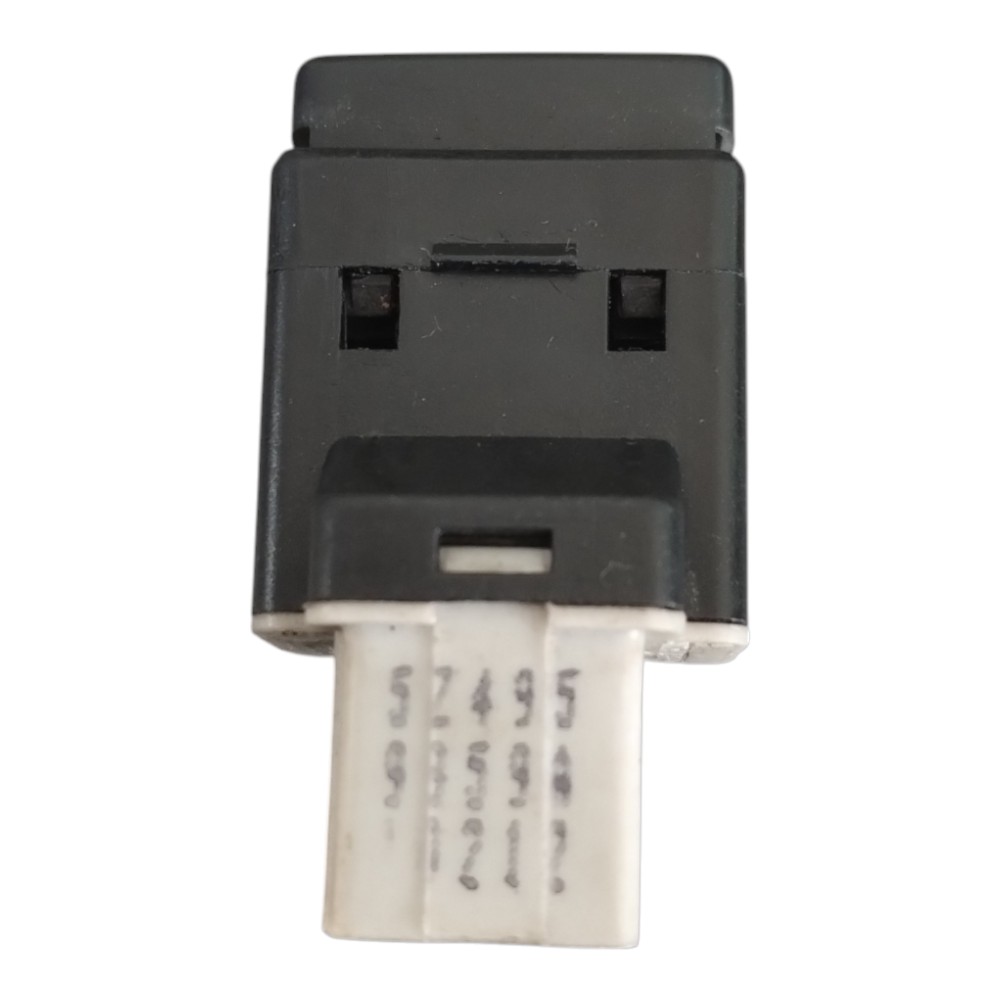 Botão Trava Vidros Traseiro Vw Fox 2009 Á 2014. 4