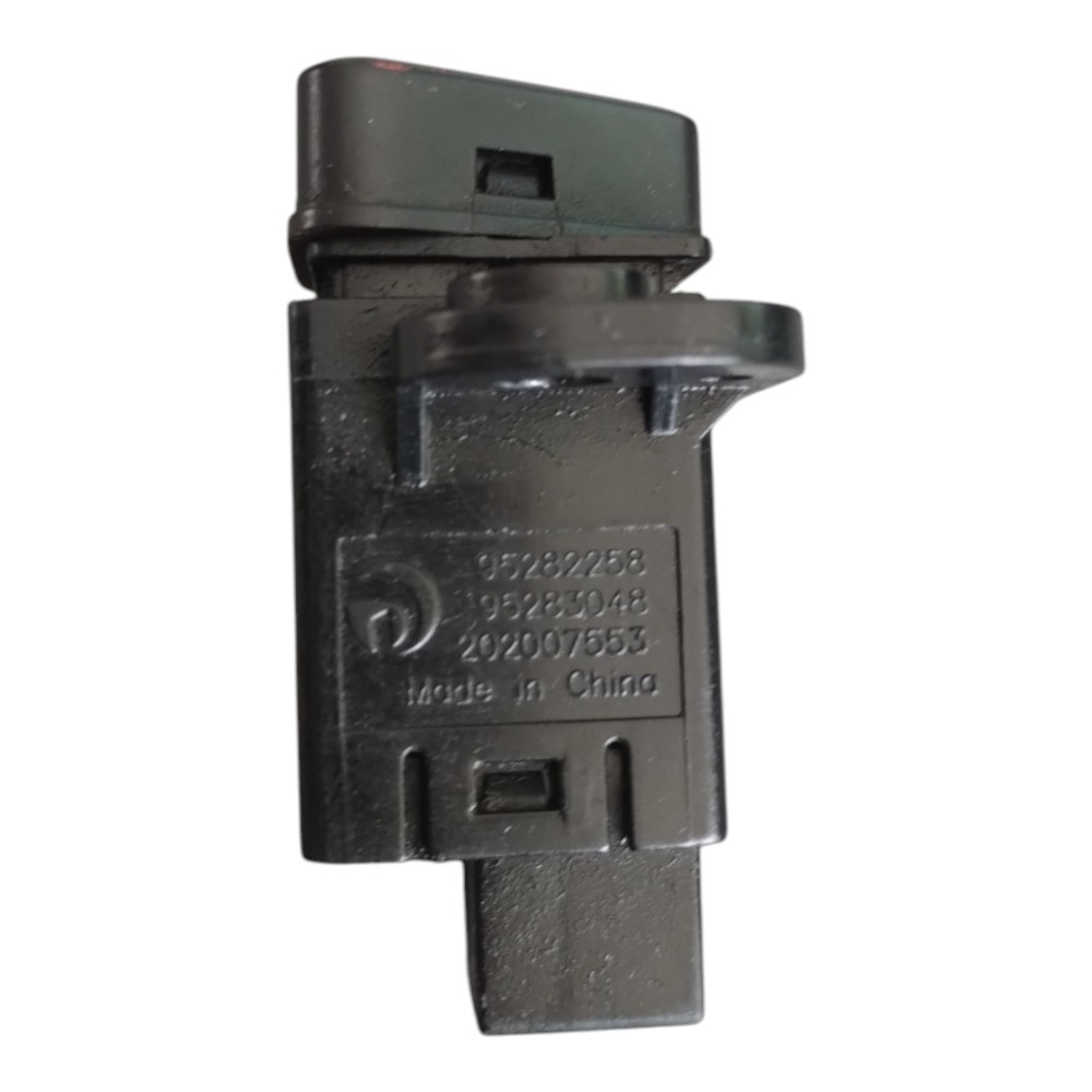 Interruptor Luz Emergência Gm Cobalt 2013 À 2018. 3