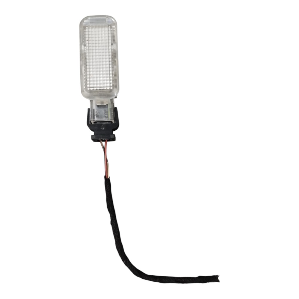 Luz Interna do Porta Luvas Audi Q7 2007 à 2015 Original.