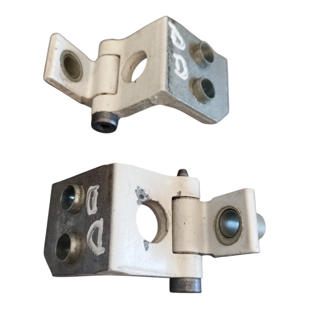 PAR DE DOBRADIÇAS PORTA DIANT. DIREITA PEUGEOT 207 08/14.