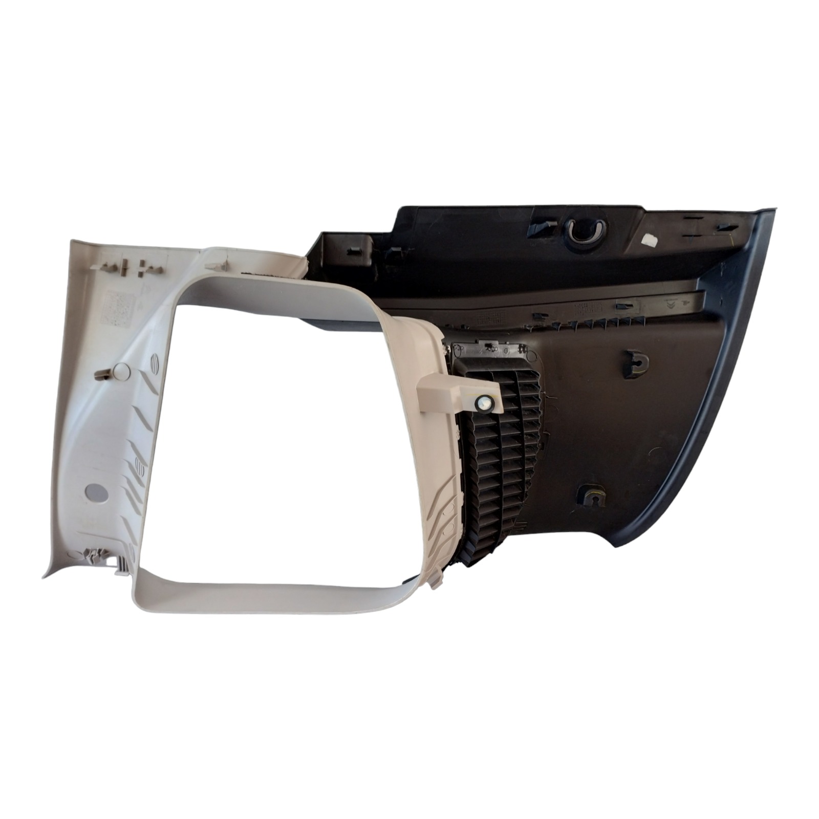 Moldura Bagagito Traseira Direita Citroen C3 Aircross. 3