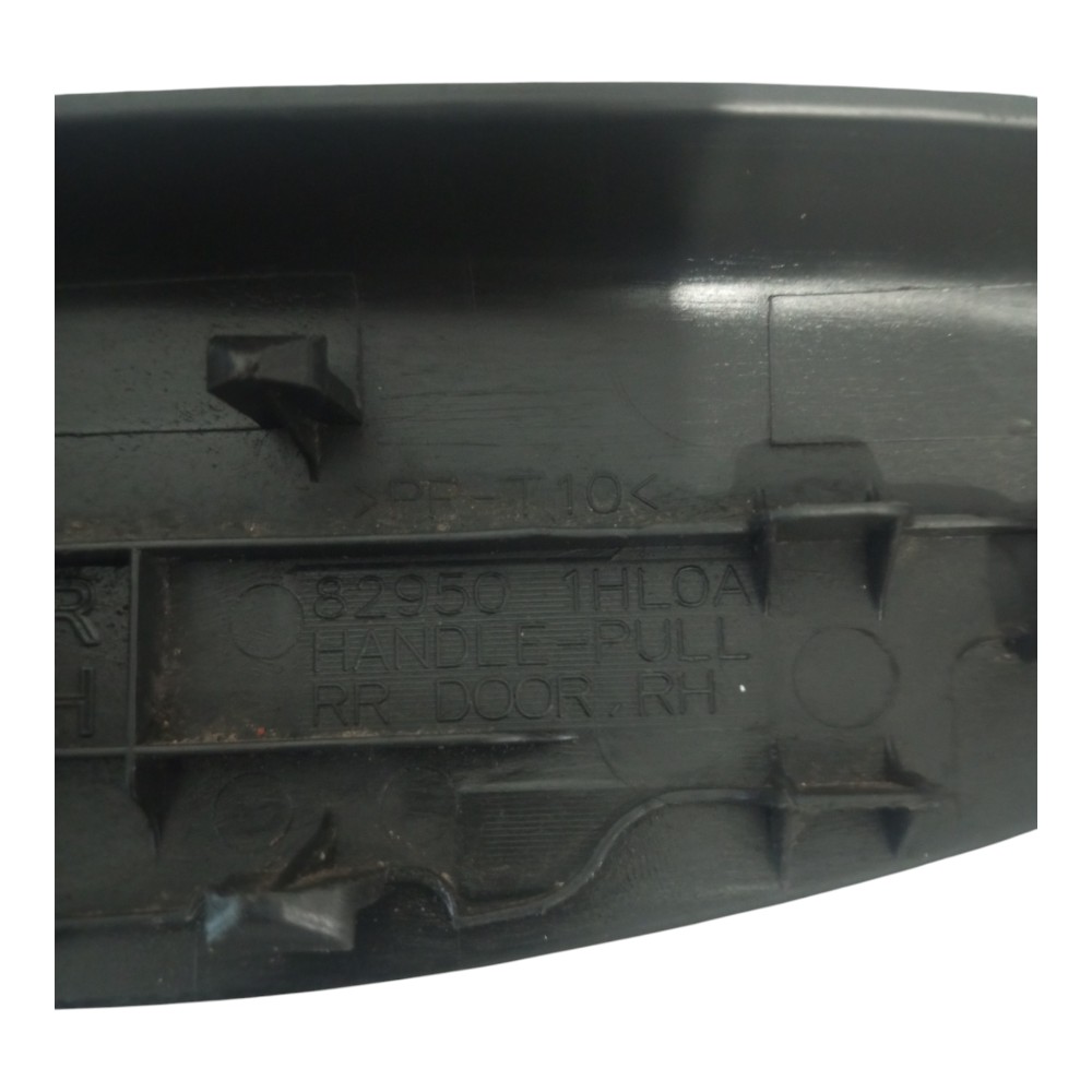 Puxador Porta Traseira Direita Nissan March 2012 À 2016. Preto Traseira 5