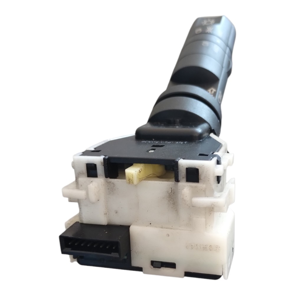 Chave Seta E Farol Nissan Sentra 2.0 16v.aut 2008 Á 2012. 2
