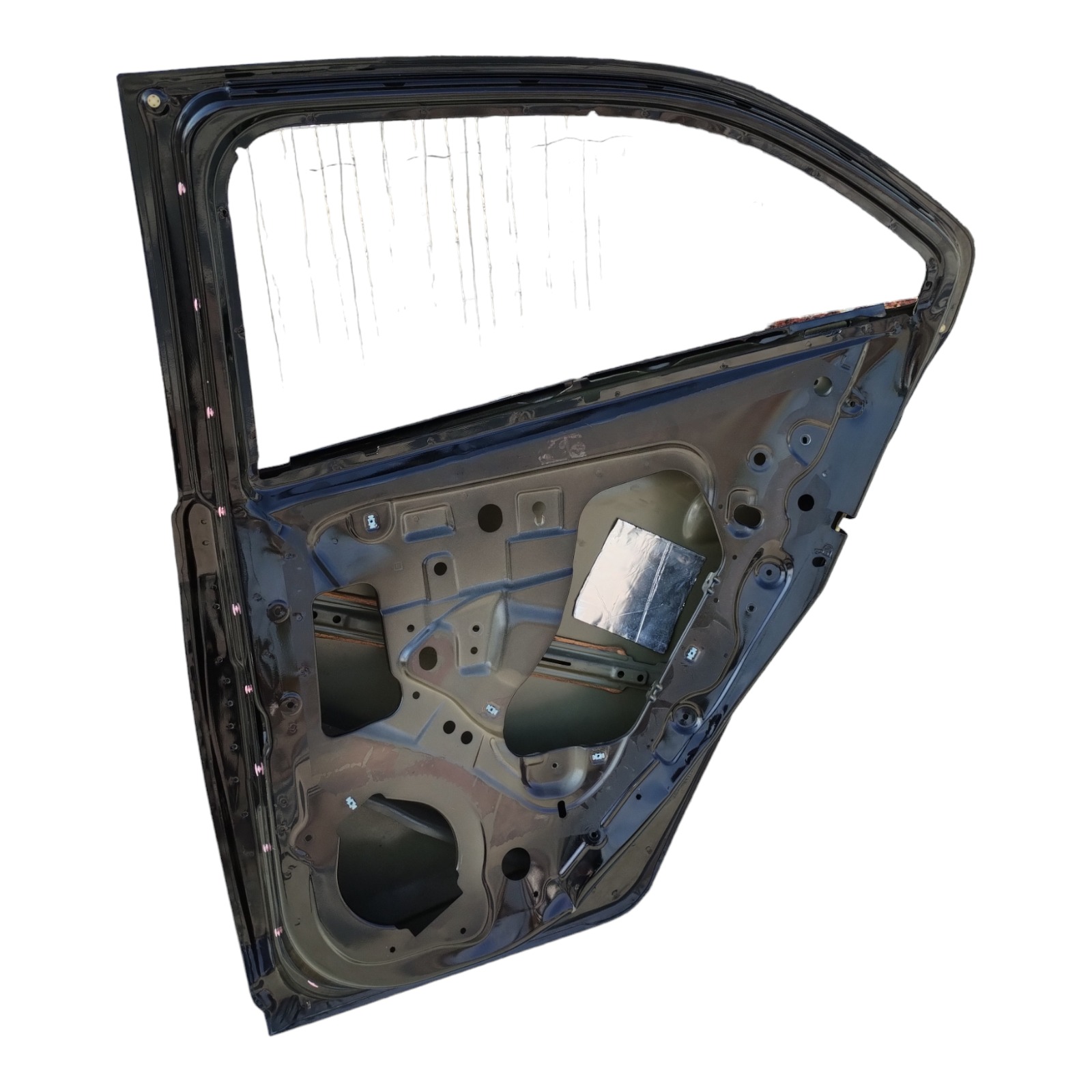 PORTA TRASEIRO ESQUERDO COM DETALHE GM ONIX PRISMA 2013 À 2019. 2