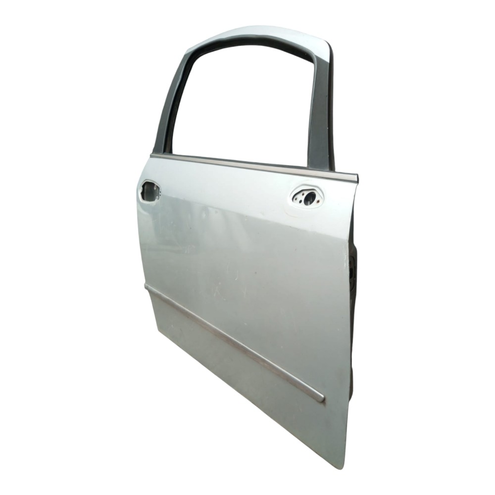 PORTA DIANTEIRA DIREITA FIAT LINEA 2008 À 2012. 3
