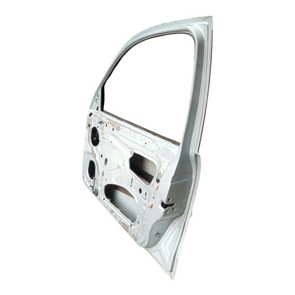 Porta Dianteira Direita Gm Corsa Classic 2003 Á 2010. Dianteira Direita Prata 6