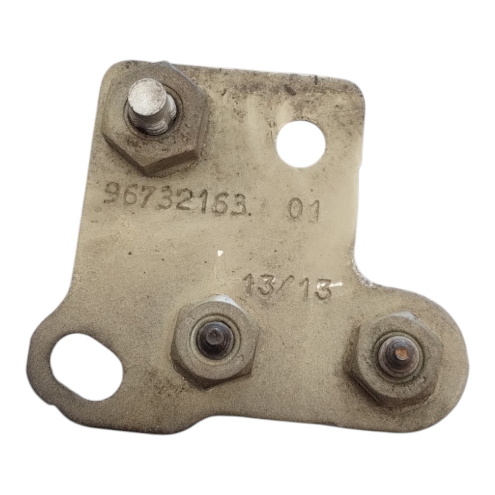 Suporte Longarina Lado Direito Peugeot 208 2013 À 2019. 1