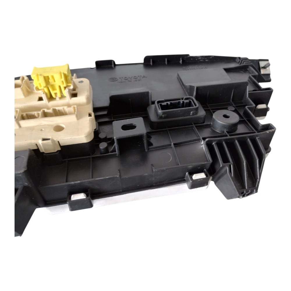 Painel Instrumentos Toyota Etios 1.5 16v Automático 16 À 21 Preto 8