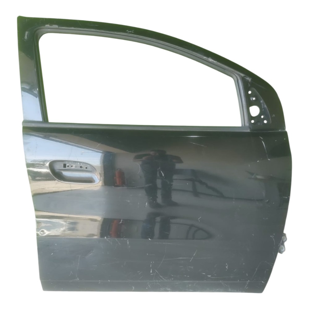 Porta Dianteira Direita Gm Chevrolet Spin 2013 À 2023. Dianteira Esquerdo Preto 1