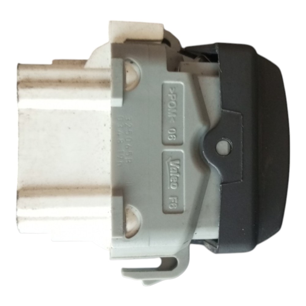 Botão Interruptor Trava Vidros D. E. Renault Duster 11 A 18. 5