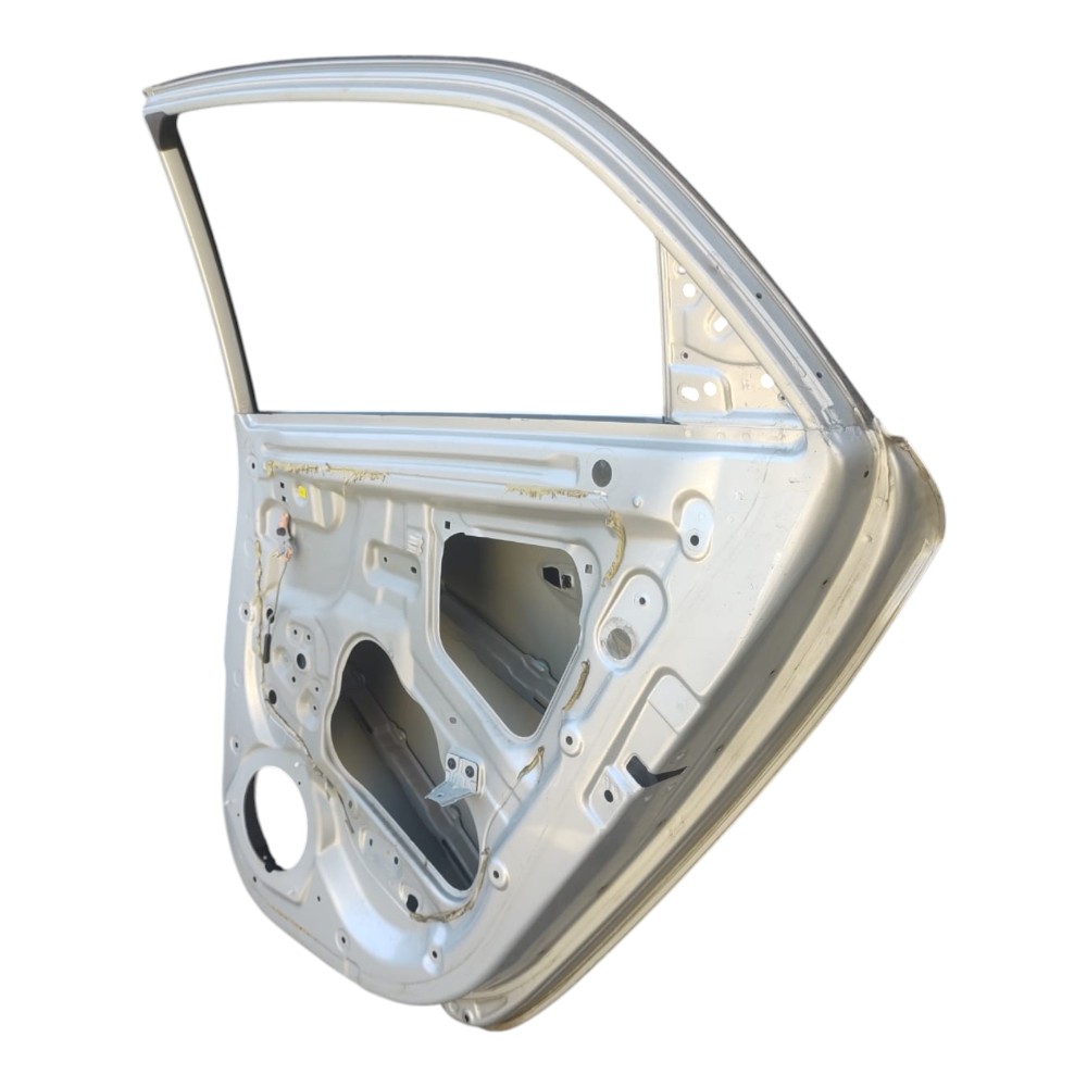 Porta Traseira Direita Hyundai Hb20 Hatch 2013 À 2019. Traseira Direito Prata 6