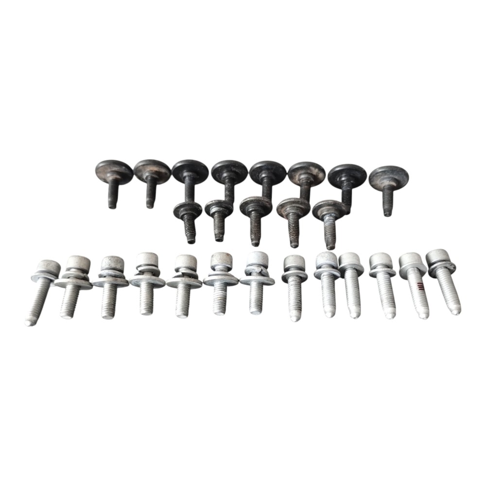 Suportes Barra Rack Com Parafusos Jeep Renegade 2022 À 2025. Preto 6