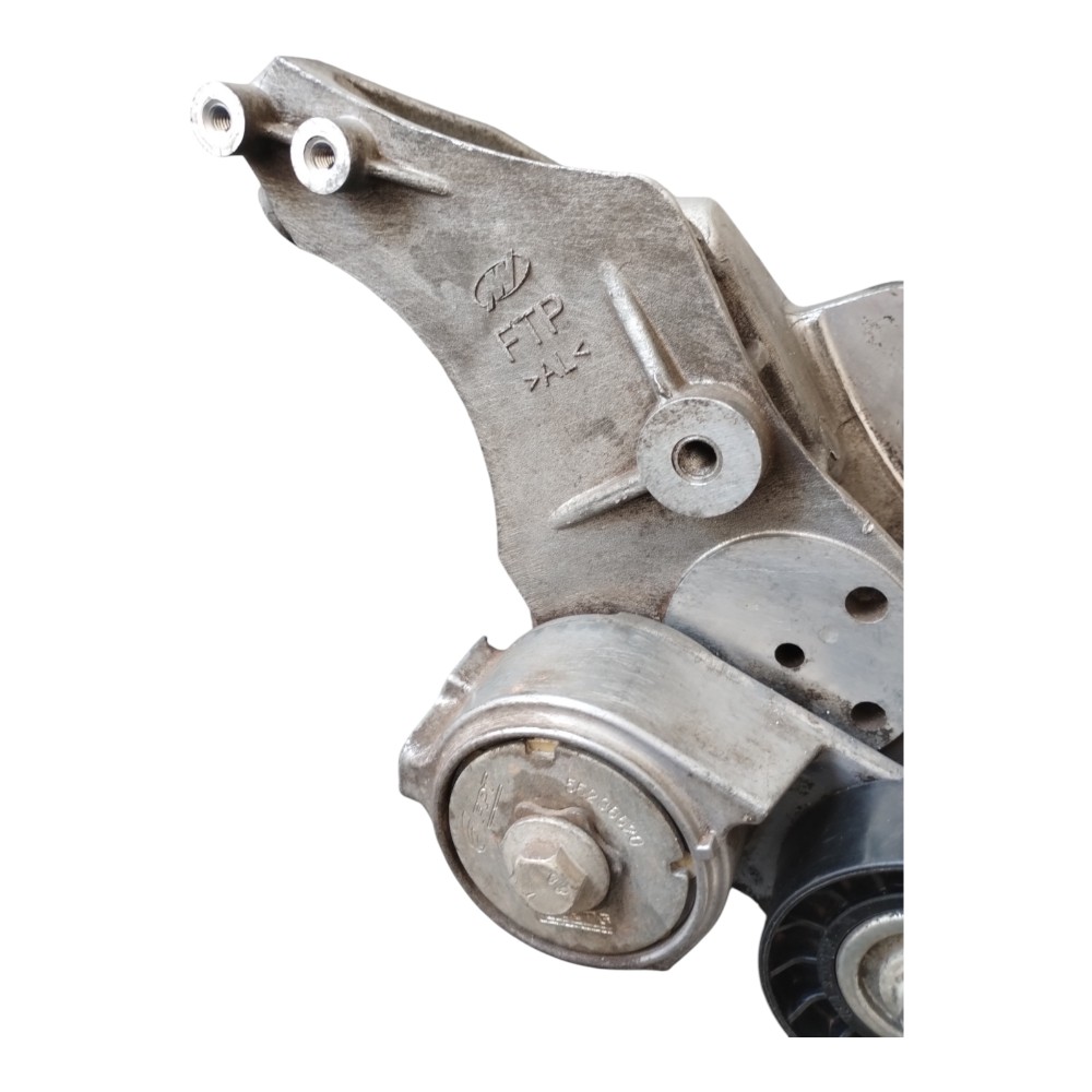 Suporte Alternador Compressor Ar Fiat Uno 1.0 2004 À 2013. 4
