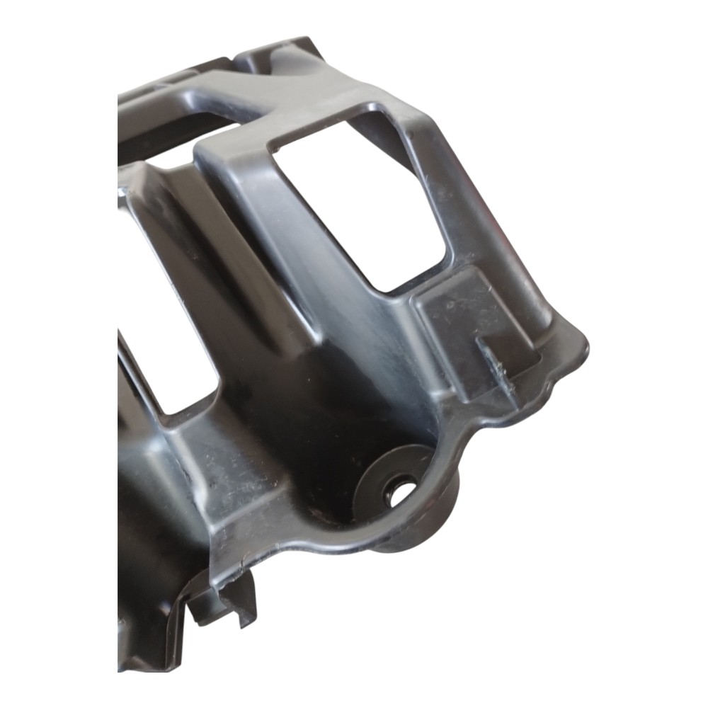 Guia Para-choque Traseiro Esquerdo Citroen C4 Lounge 14/18. 3