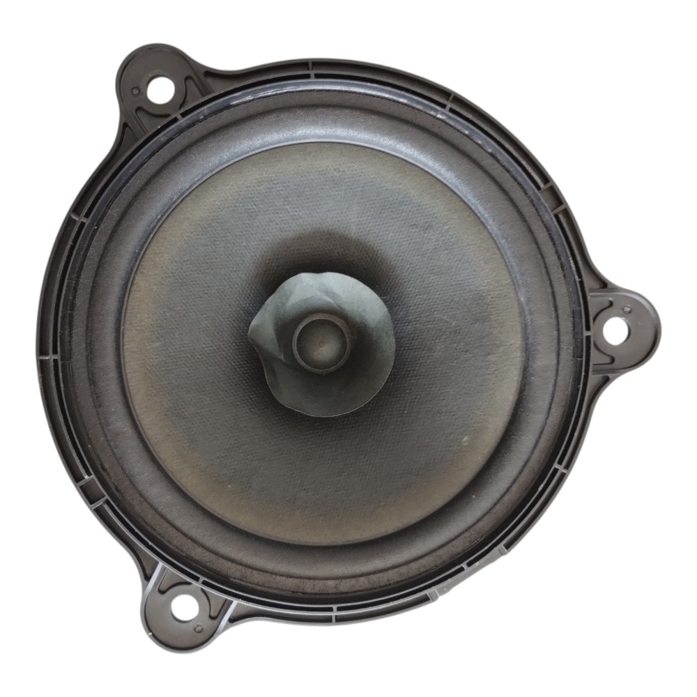 Auto Falante Traseiro Esq. Nissan Versa March 2013 À 2019. Preto