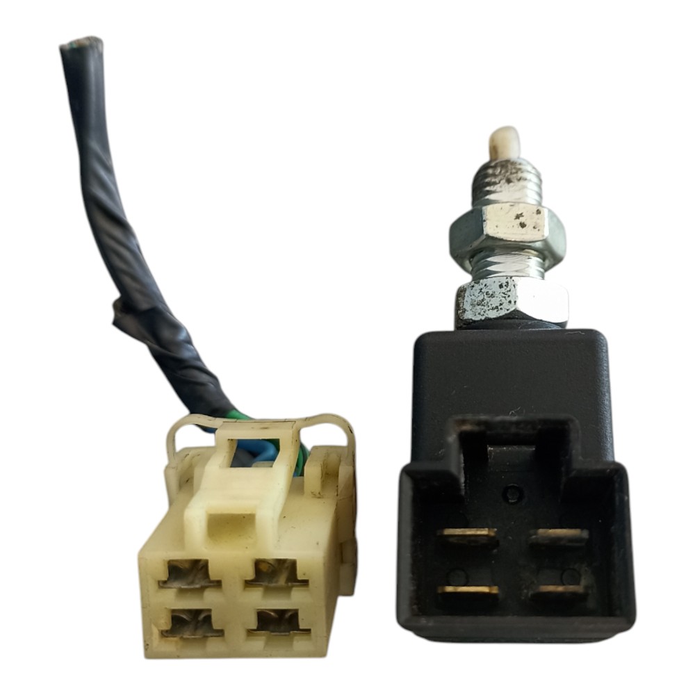 SENSOR INTERRUPTOR LUZ DE FREIO HYUNDAI VERA CRUZ 08/12.