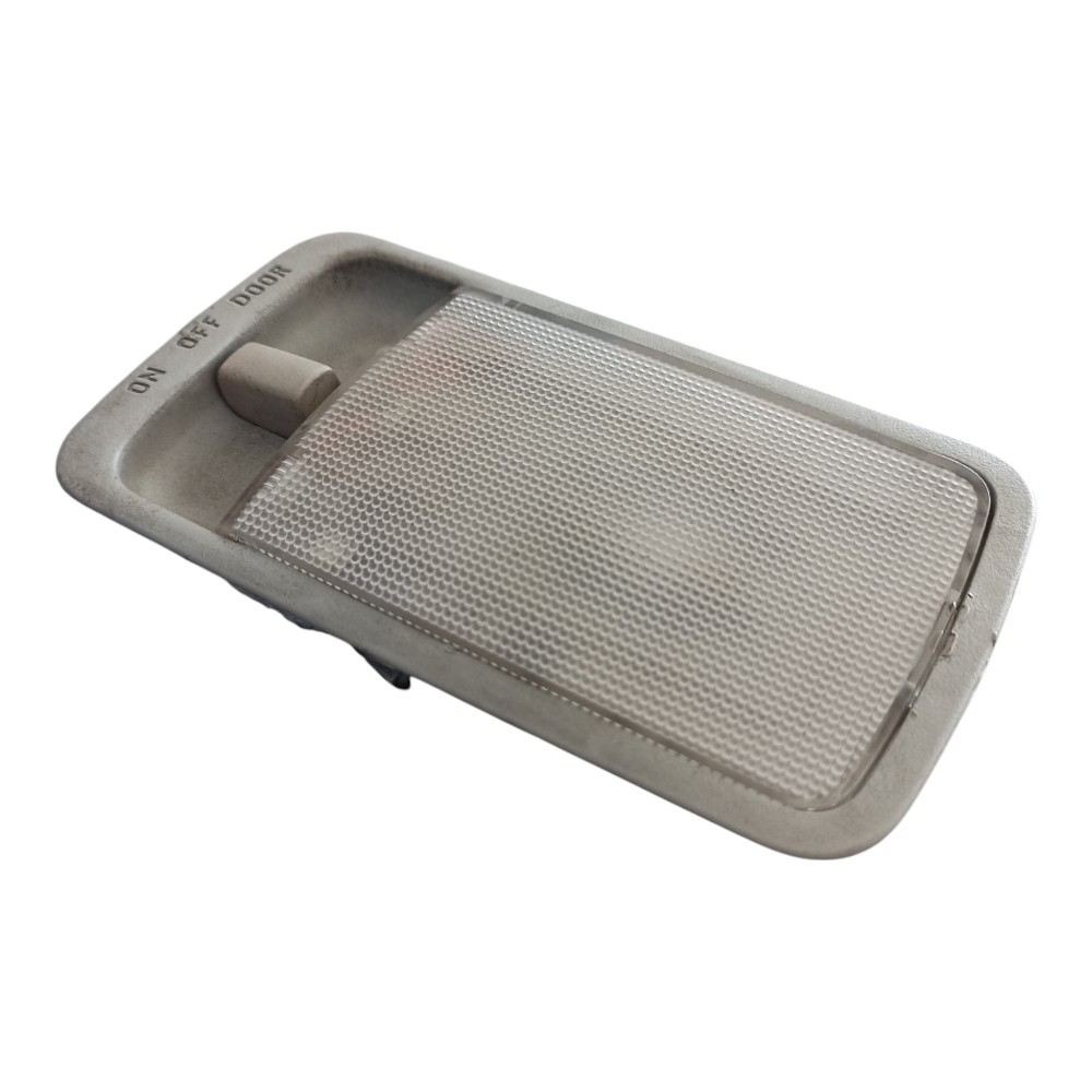 Luz Lanterna Teto Cortesia Nissan Versa 2013 A 2019. 2