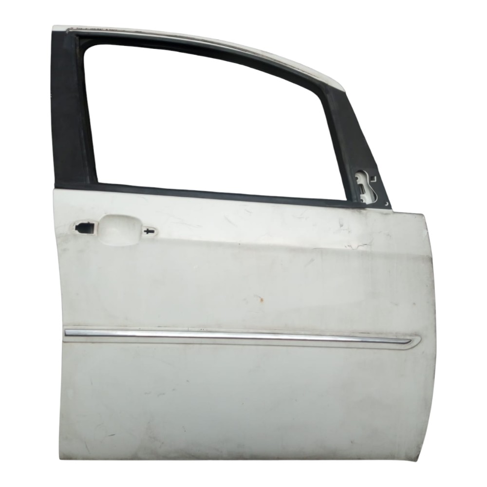 Porta Dianteira Direita Fiat Idea 2016. Dianteira Direito Branco 1