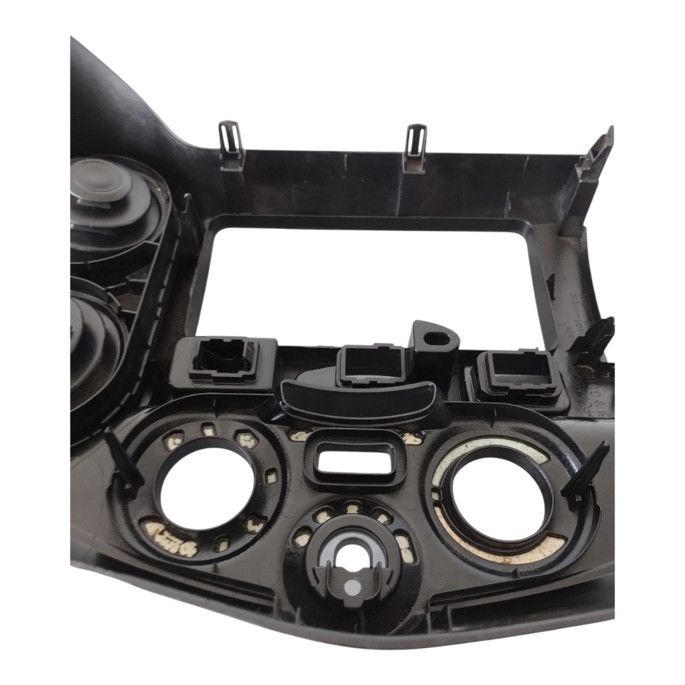 Moldura Painel Central Toyota Etios 2016 à 2021 Original. 8