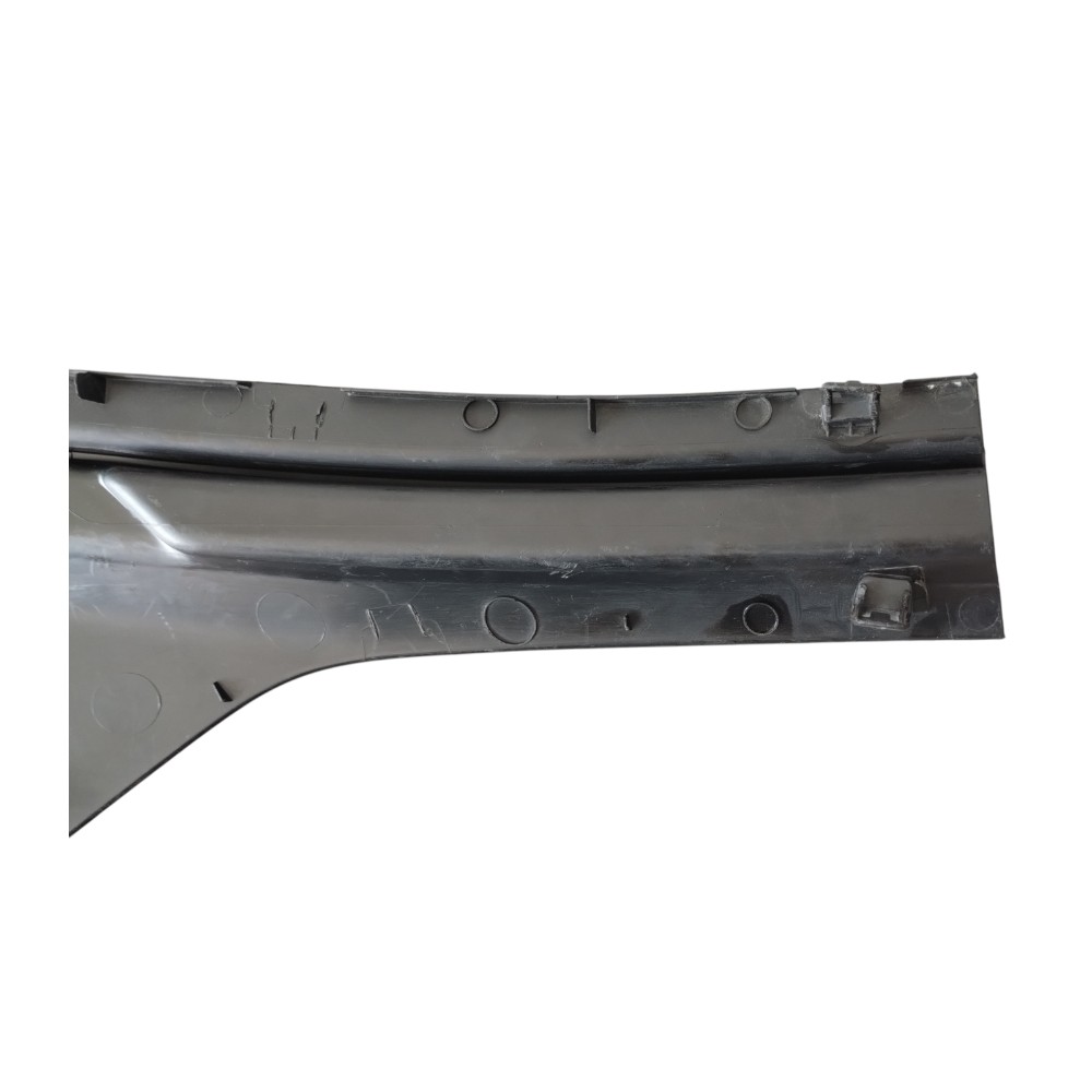 Moldura Para-choque Esquerdo Toyota Etios Hatch 2016 À 2021. 6