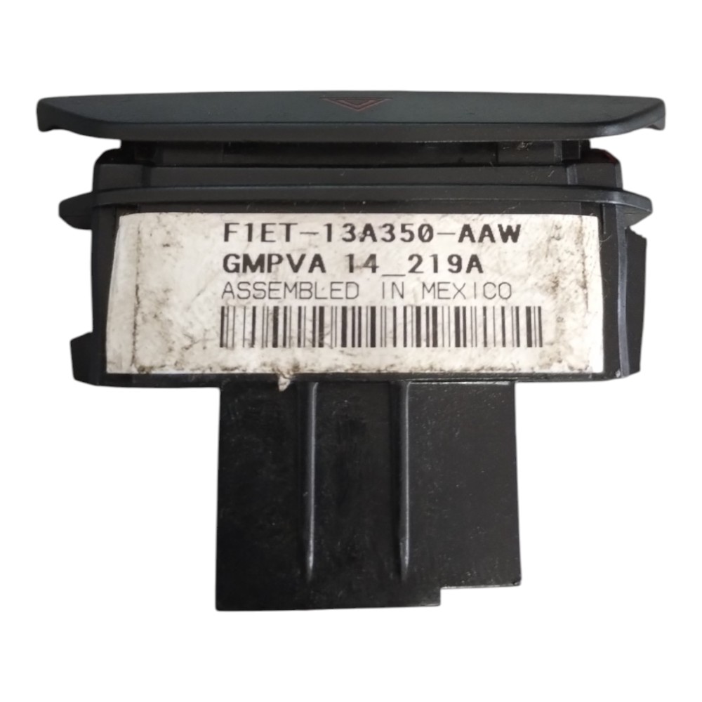 Botão Interruptor Pisca Alerta Ford Focus 2014 Á 2017. 2