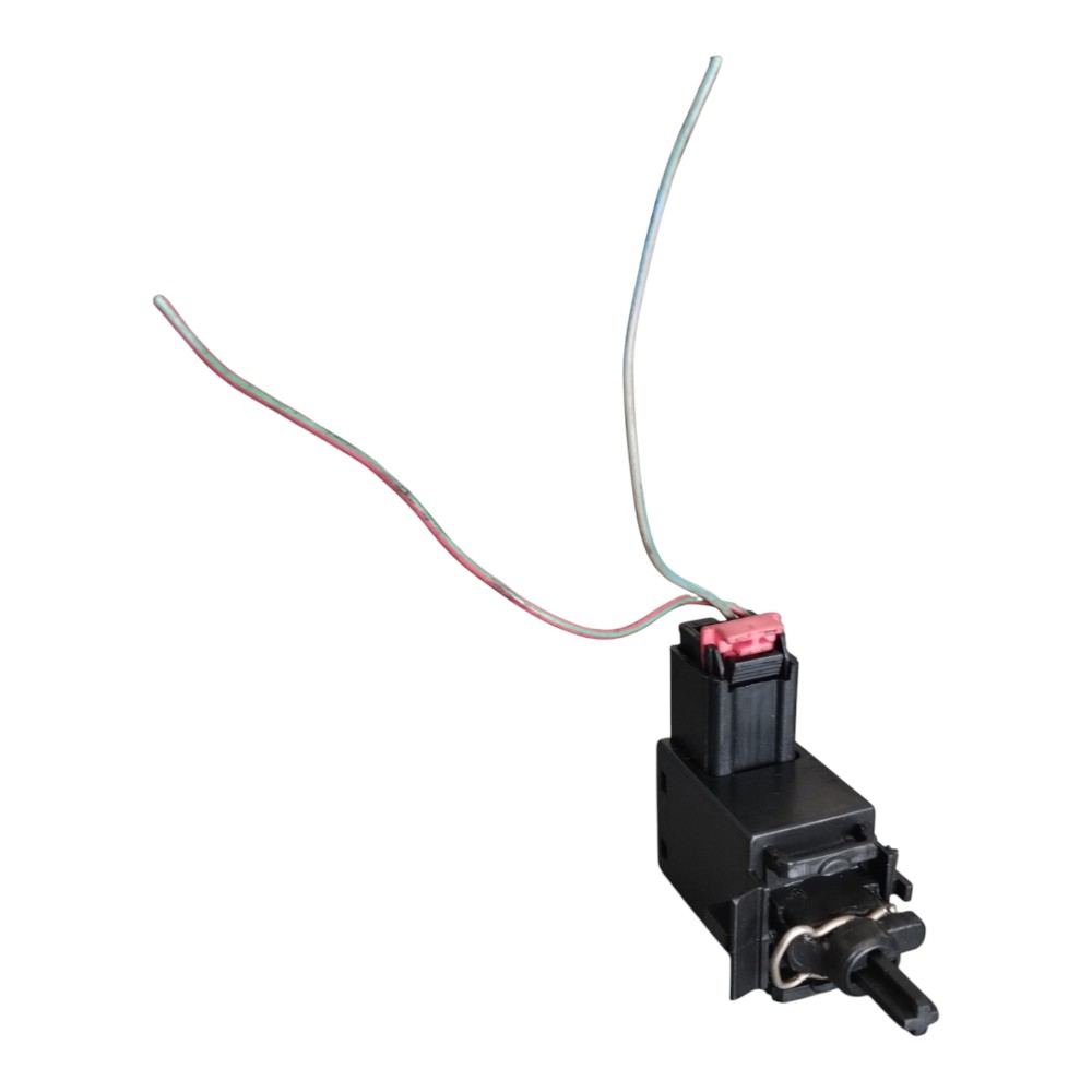 Interruptor Luz de Freio Gm Onix 1.0 2013 à 2019.