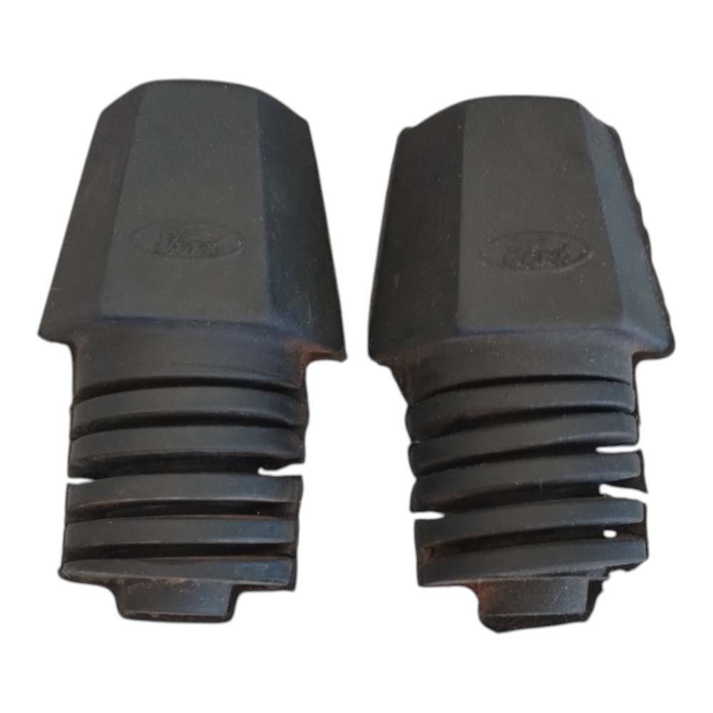 Par Borracha Batente Regulagem Porta Malas Ford Fiesta 09/14