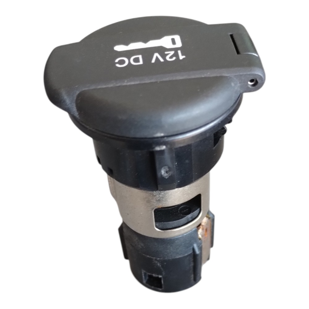 Tomada Aux. Tampa Acendedor 12v Jeep Compass T270 21 À 26. 4