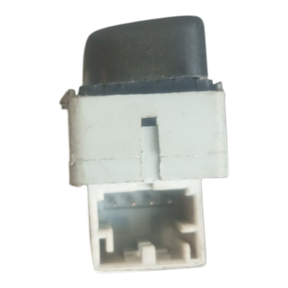 Botao Vidro Eletrico Traseiro Direito Vw Polo 2003 À 2006. 1