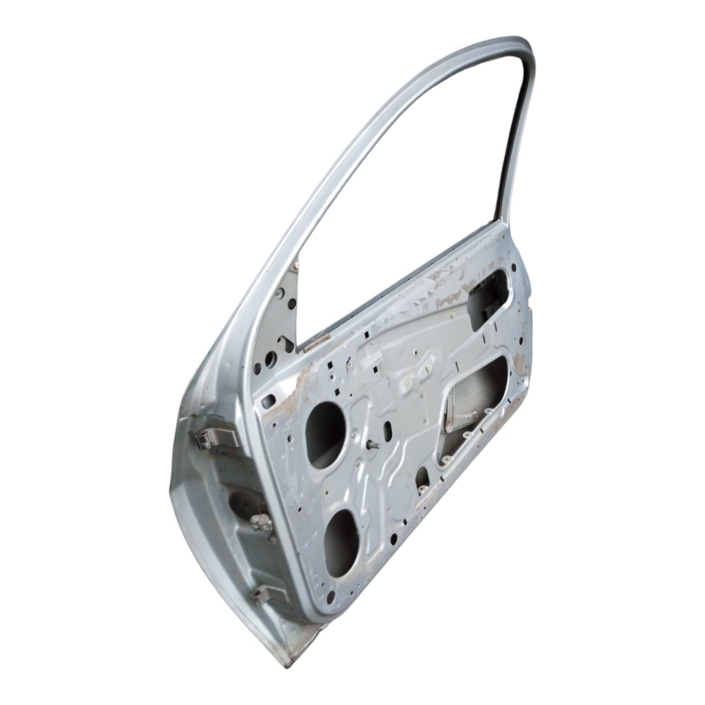 Porta Dianteira Direita Gm Celta Super 2 Portas 2006 À 2016. Dianteira Direita Prateado 7
