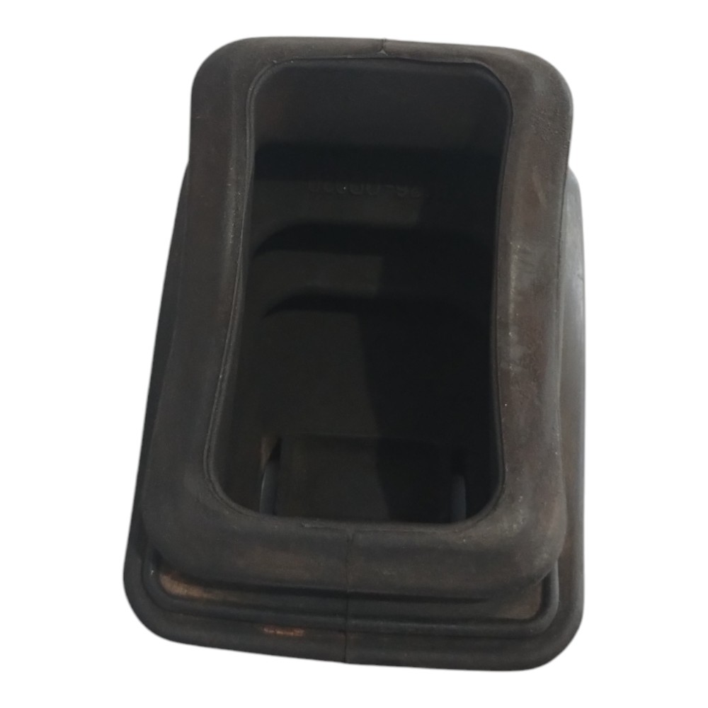 Coifa Garfo Cx Marcha Toyota Etios 1.3 E 1.5 16v. 2012/2019. 3