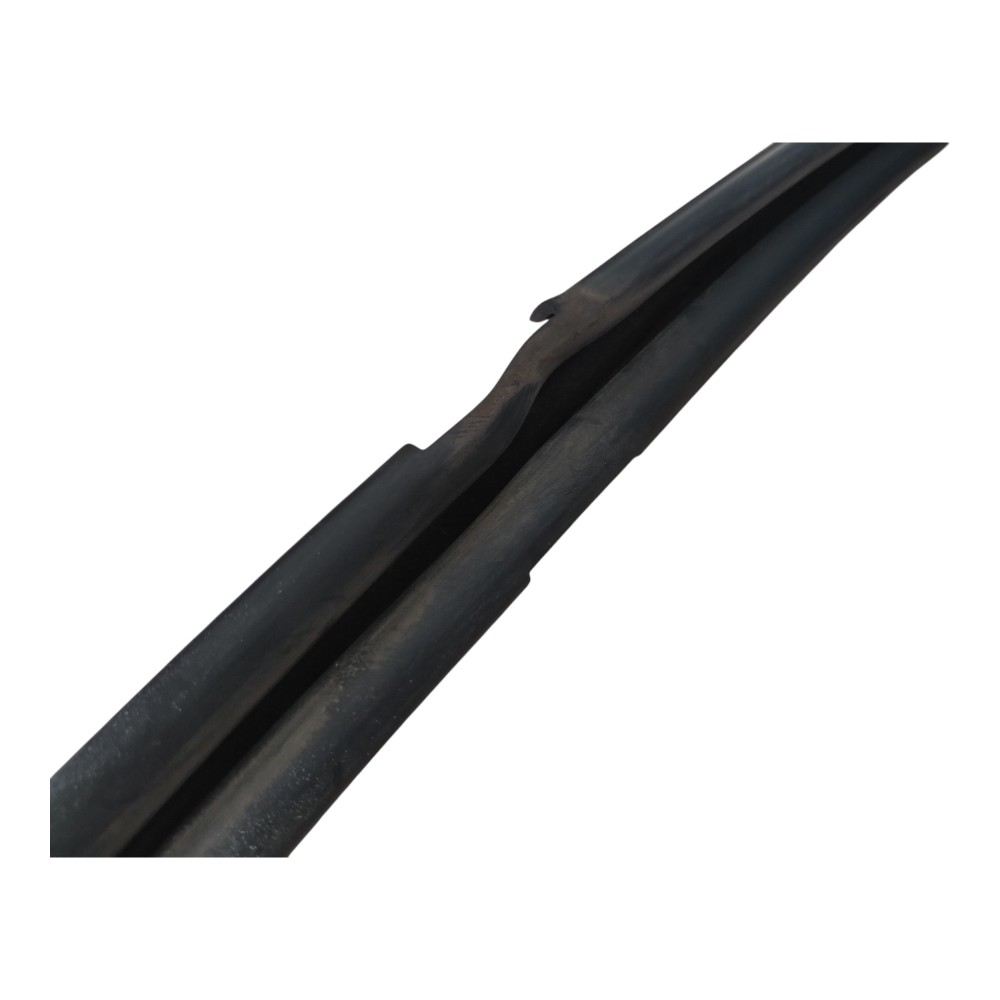 Borracha Canaleta Porta Traseira Direita Toyota Etios 16/21 Preto 2
