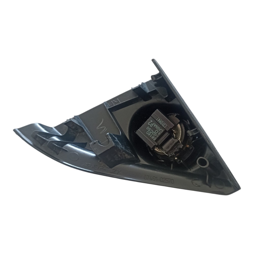 Moldura acab. retrovisor int. Toyota corolla 2015 a 2019. 4