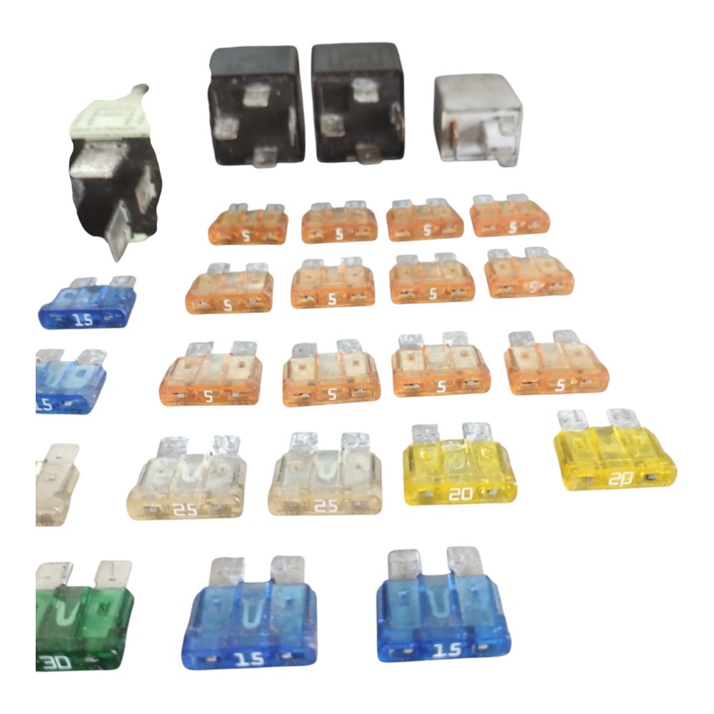 Kit Relé e Fusíveis Volkswagen Fox 1.0 8V 2010 à 2014. 3