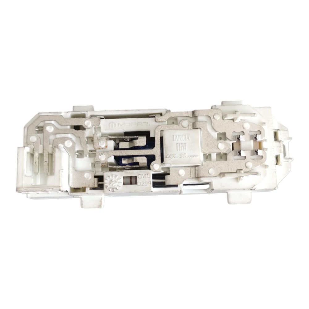 Luz Cortesia Teto Traseira Esq. Jeep Compass 2022 À 2026. 5