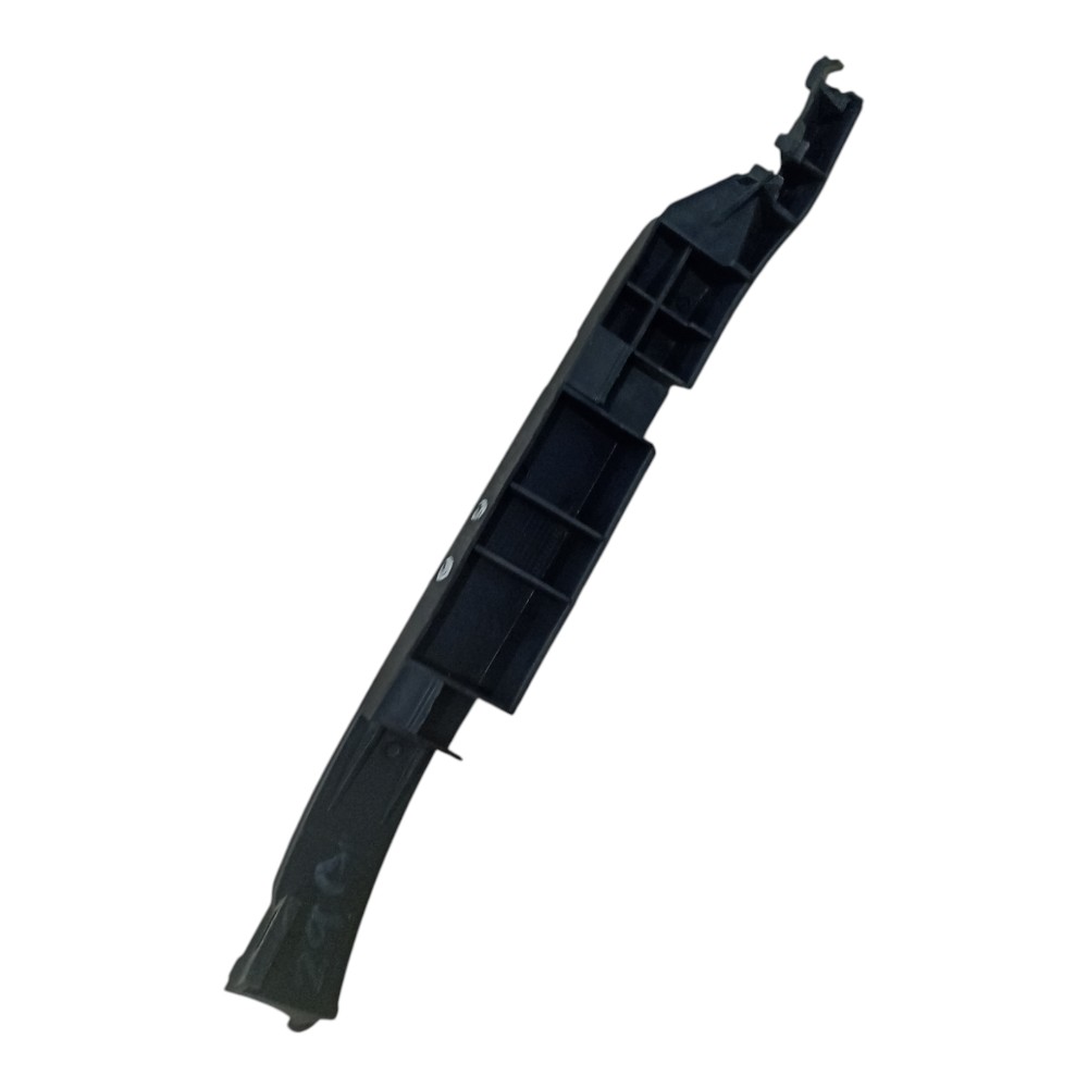 Suporte Guia Para-choque Direito Citroen Aircross C3 13/15. 4